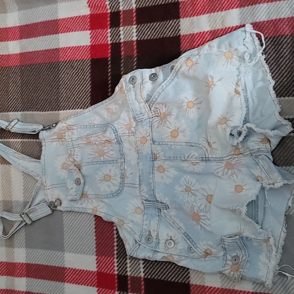 Daisy overalls